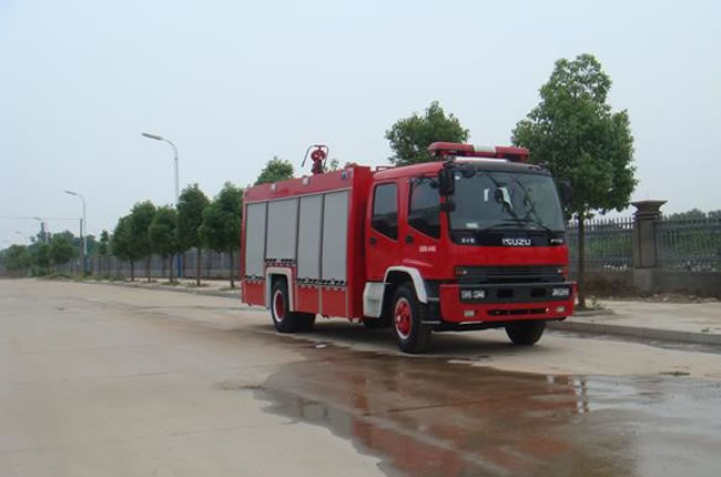 慶鈴五十鈴5-7方泡沫消防車