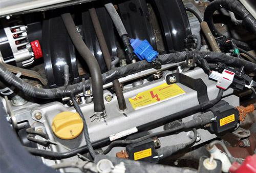 開瑞SQR472WF 發(fā)動機(jī)
