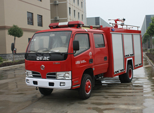 東風(fēng)小霸王水罐消防車(chē)2-3方