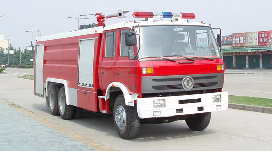 東風(fēng)后雙橋水罐消防車